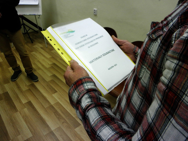 Materiały edukacyjne przekazane uczestnikom programu